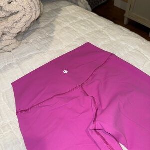 *RARE* Lululemon Pow Pink Tone Align Leggings Size 8 Excellent Condition